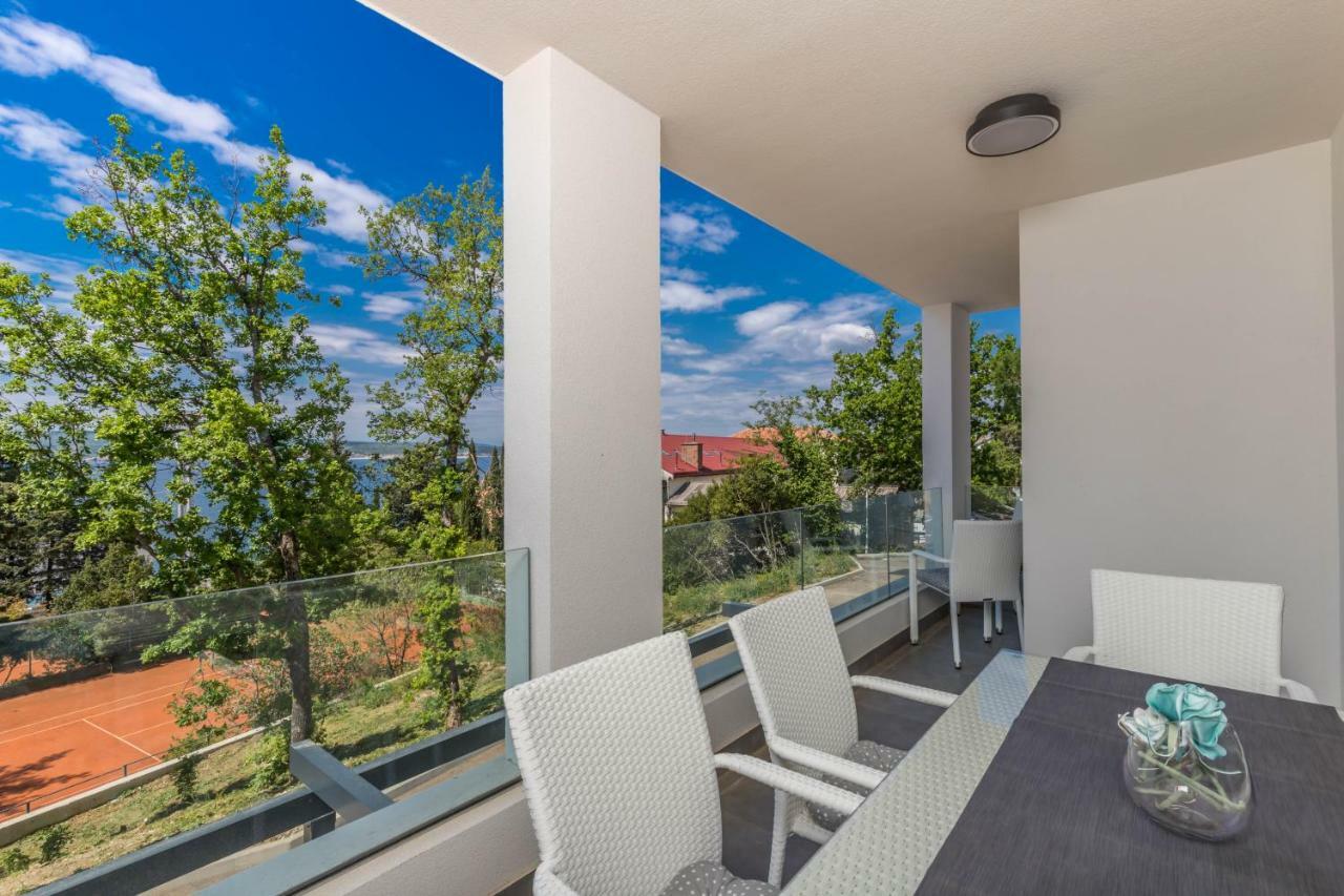 Apartments Tatjana Selce Exterior photo